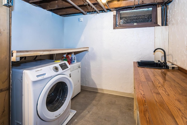 30 W Rd, Hubbardton, VT 05743 - laundry room featuring baseboards