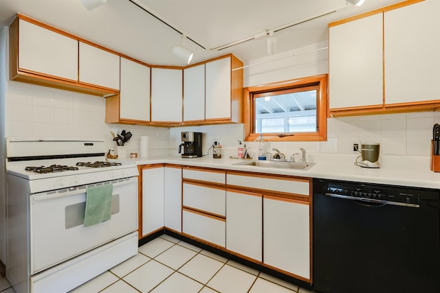 61 Glass St Unit A & B, Pembroke, NH 03275