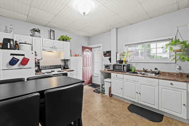 366 Kelley St, Manchester, NH 03102