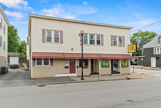 366 Kelley St, Manchester, NH 03102