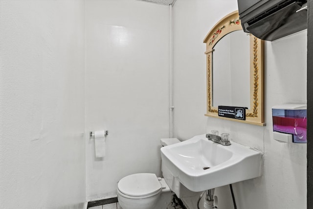 366 Kelley St, Manchester, NH 03102