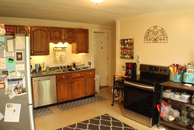 12 Abbott St, Rochester, NH 03868