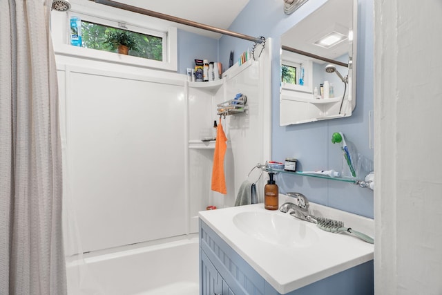 89 4th St, Manchester, NH 03102