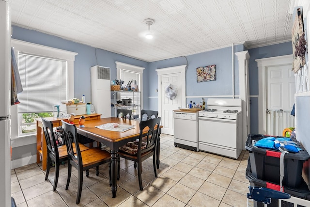 89 4th St, Manchester, NH 03102