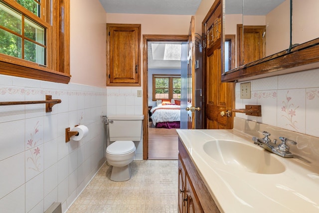 14 Johns Dr, Hooksett, NH 03106