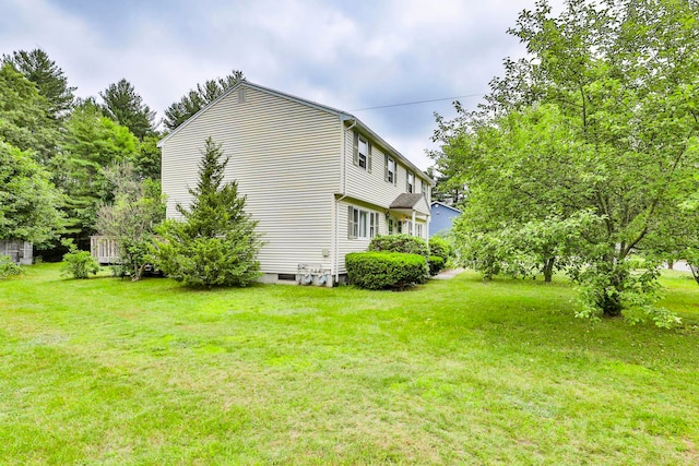 22 Pelham Rd, Hudson, NH 03051 - view of side of home featuring a yard