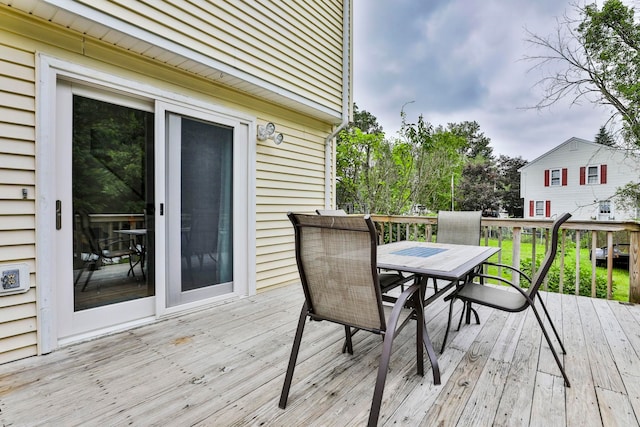 22 Pelham Rd, Hudson, NH 03051 - deck with outdoor dining area