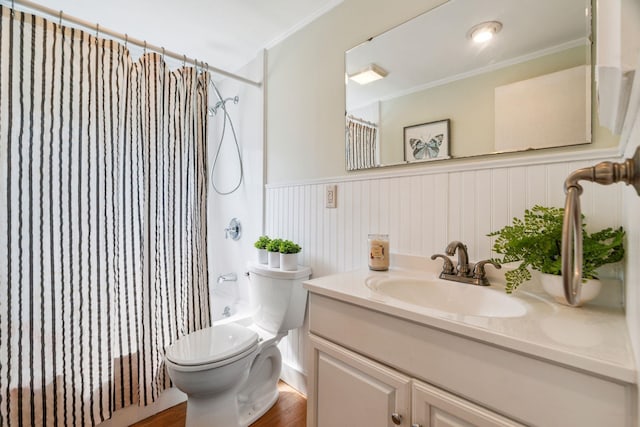 626 County Rd, New London, NH 03257 - full bath with vanity, crown molding, wainscoting, shower / bathtub combination with curtain, and wood finished floors