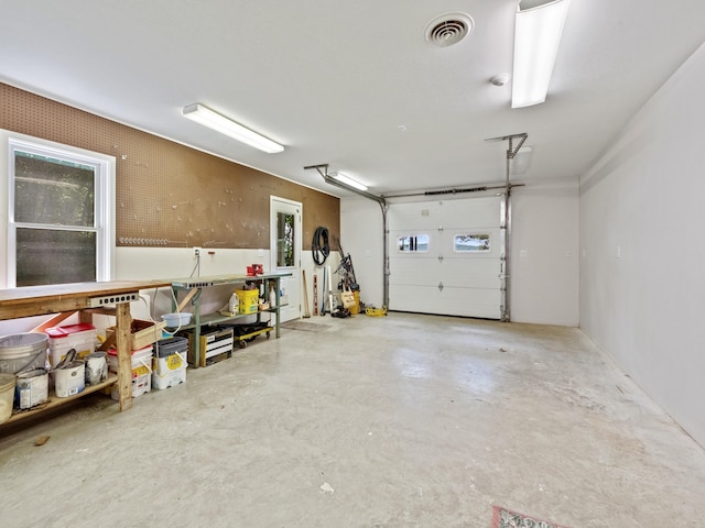 432 Shore Dr, Laconia, NH 03246 - view of garage