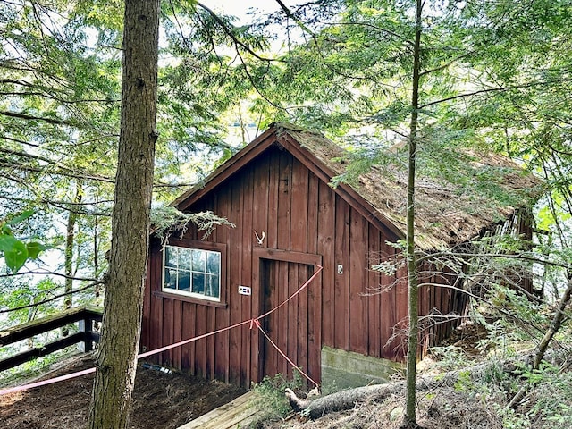 32 Pikes Point Rd, Bristol, NH 03222 - view of barn