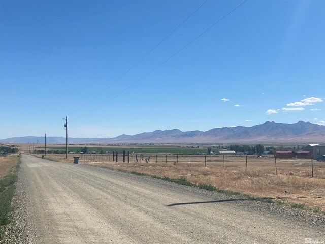 9415 Zaring Ave, Winnemucca, NV 89445 - photo 5