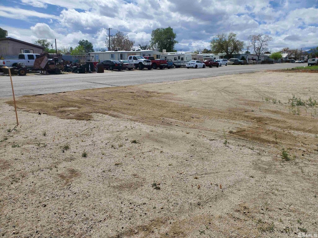 8TH H St, Hawthorne, NV 89415 - photo 2