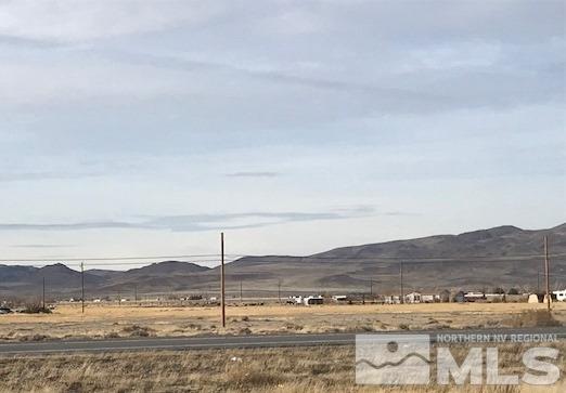4650 Deodar, Silver Springs, NV 89429 - photo 4