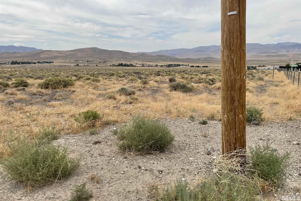 5090 Geraldine Ave, Silver Springs, NV 89429 - photo 1