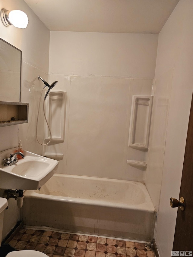 116 English St, Hawthorne, NV 89415 - full bath with a sink, shower / tub combination, and toilet