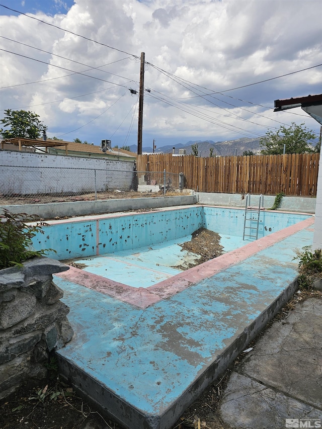 116 English St, Hawthorne, NV 89415 - view of pool with a fenced backyard