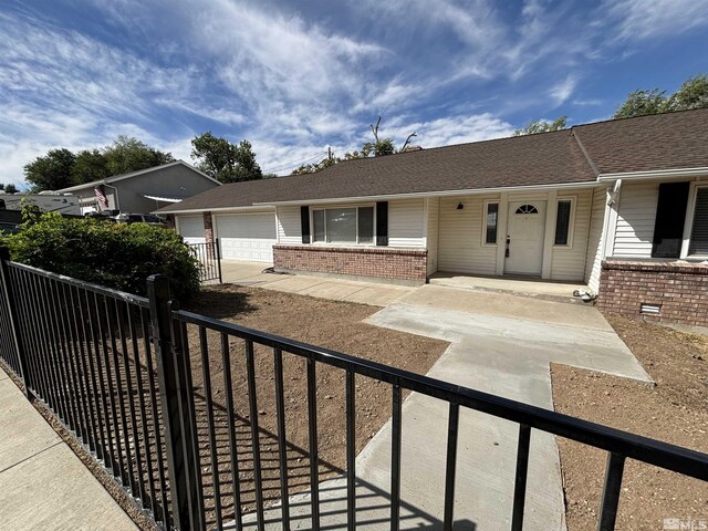 1435 Hunter Lake Dr, Reno, NV 89509 - photo 2
