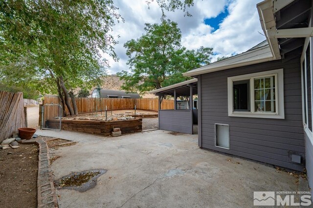215 Mule Deer Rd, Coleville, CA 96107 - photo 7