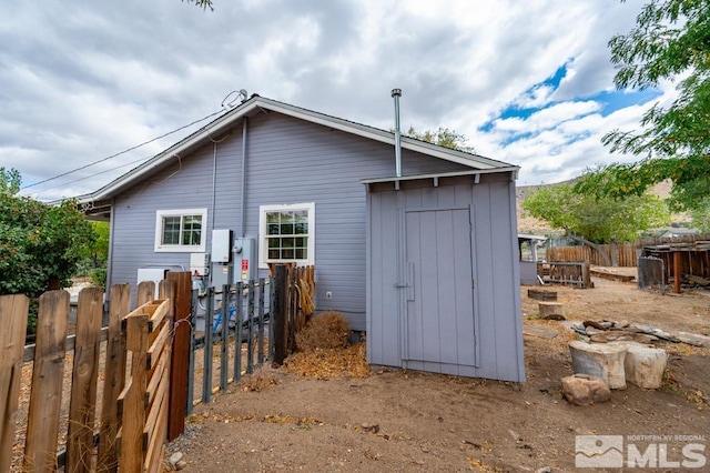 215 Mule Deer Rd, Coleville, CA 96107 - photo 10