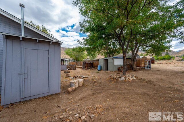 215 Mule Deer Rd, Coleville, CA 96107 - photo 11