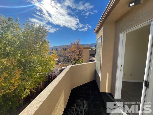 5895 Blue Horizon Dr, Reno, NV 89523