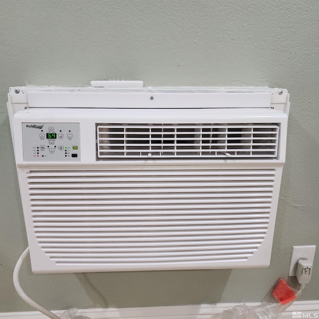 2450 Lymbery St Unit 137, Reno, NV 89509 - detailed view of heating unit