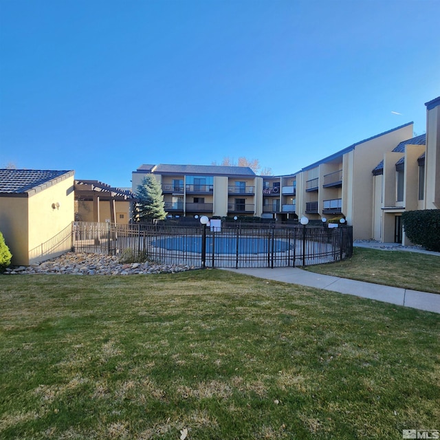 2450 Lymbery St Unit 137, Reno, NV 89509 - view of yard with a residential view