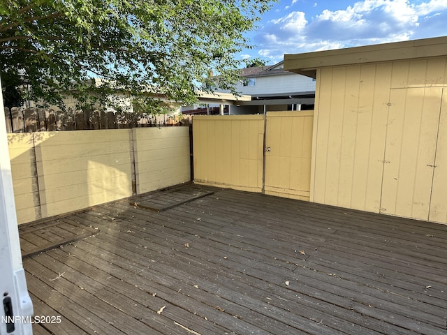 474 Smithridge Pkwy, Reno, NV 89502 - view of wooden deck