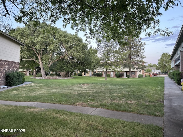 474 Smithridge Pkwy, Reno, NV 89502 - view of property's community featuring a yard