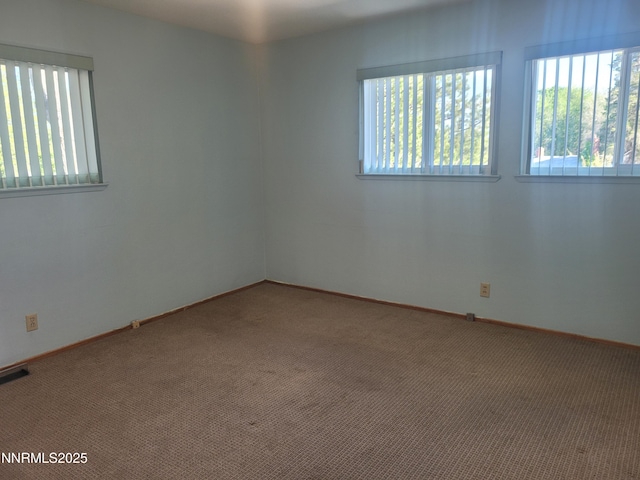 421 Glenmanor Dr, Reno, NV 89509 - carpeted empty room featuring baseboards