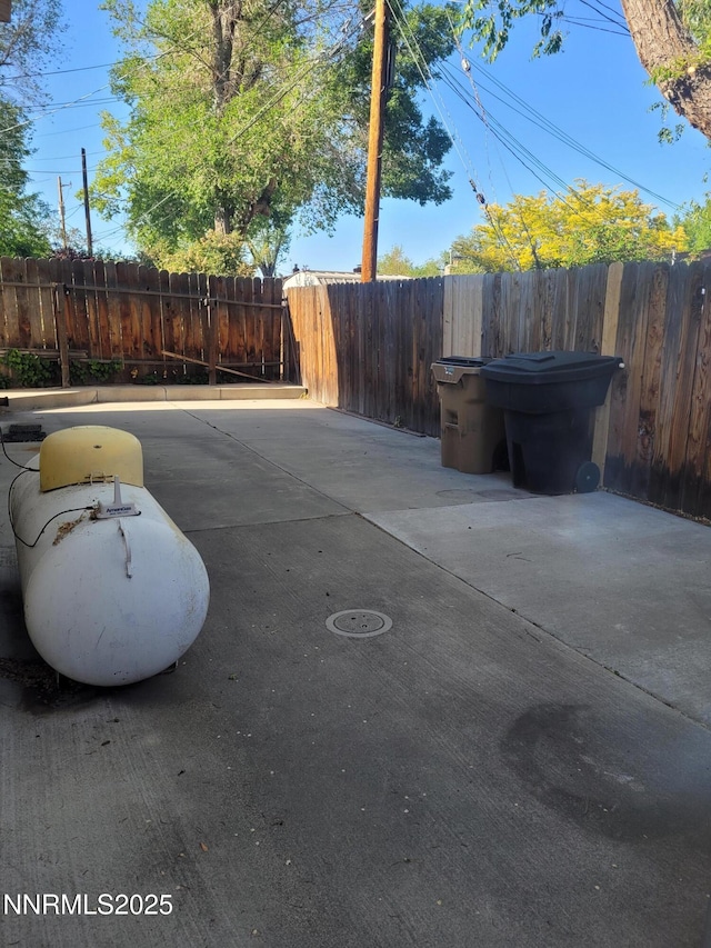 421 Glenmanor Dr, Reno, NV 89509 - view of patio / terrace