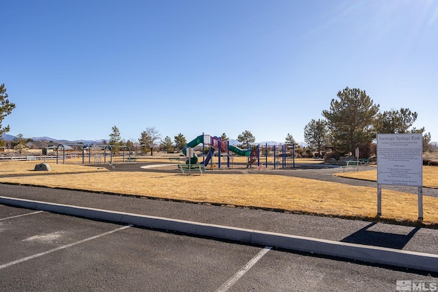 2937 La Cresta Cir, Minden, NV 89423