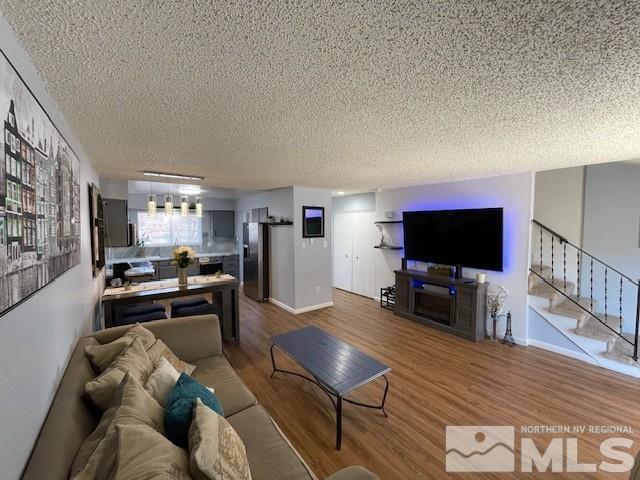 562 Smithridge, Reno, NV 89502 - photo 2