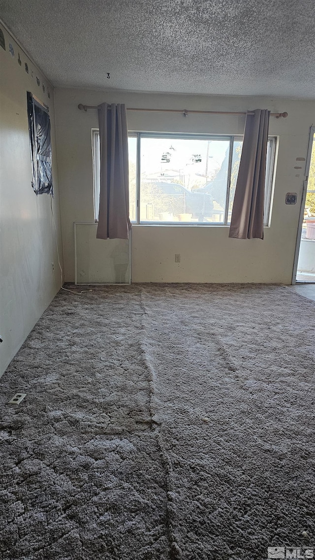 921 I St, Hawthorne, NV 89415