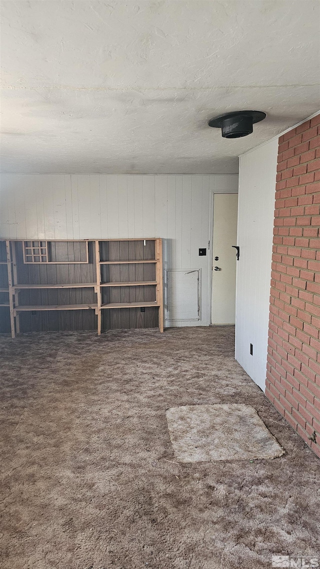 921 I St, Hawthorne, NV 89415