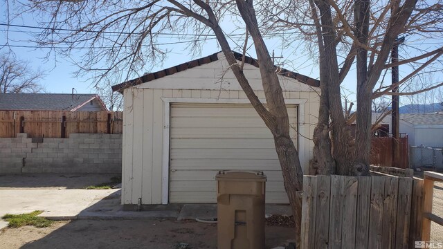 785 D St, Hawthorne, NV 89415