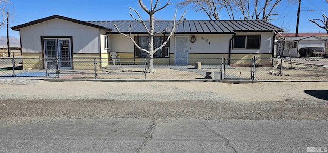 864 K St, Hawthorne, NV 89415