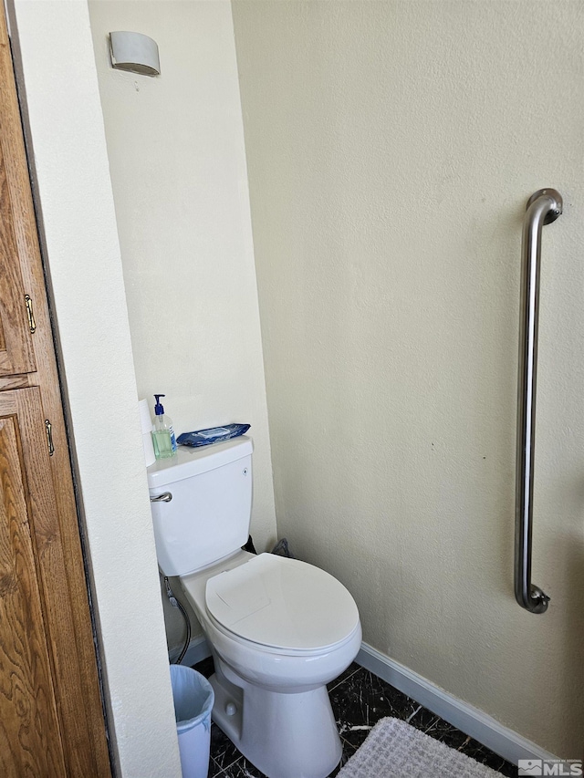 864 K St, Hawthorne, NV 89415