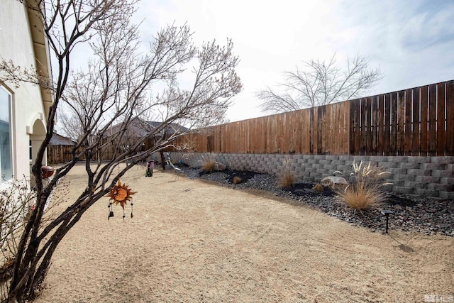 953 Julia Ln, Fernley, NV 89408 - view of fenced backyard