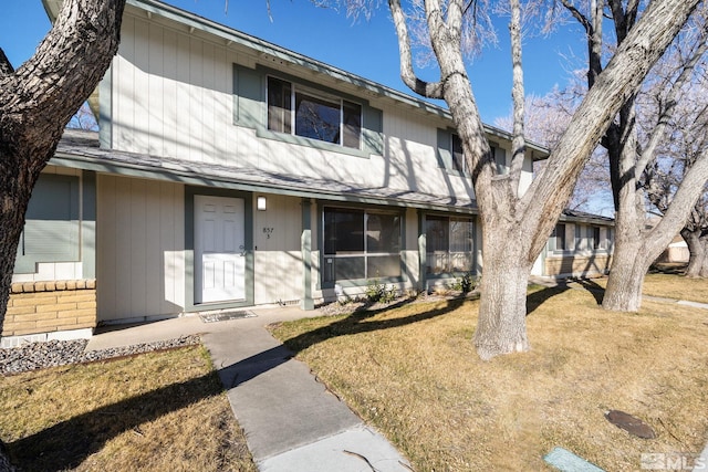 857 Cherry Tree Dr Unit 3, Sparks, NV 89434 - view of front of home with a front yard