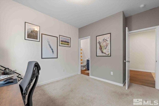 7192 Discovery Ln, Reno, NV 89506 - carpeted office space with baseboards