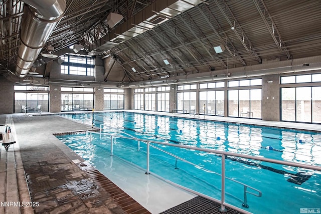 9820 Hafflinger Ln, Reno, NV 89521 - view of indoor community pool