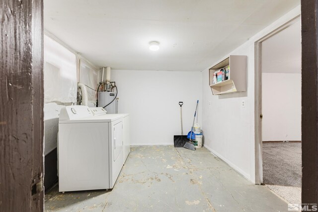 134 E 6th St, Battle Mountain, NV 89820 - laundry area with independent washer and dryer, water heater, and baseboards