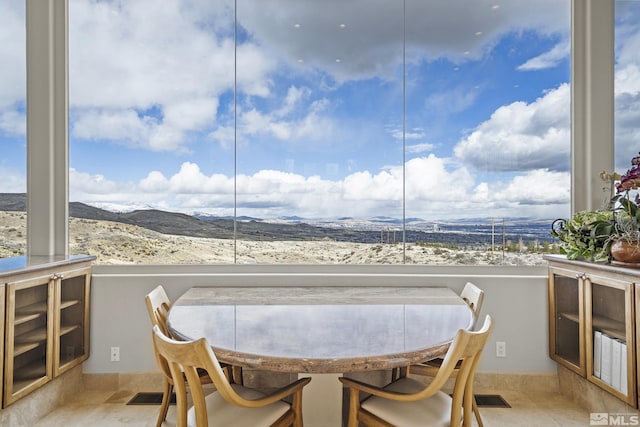 3605 Silver Vista Dr, Reno, NV 89511 - dining room featuring a mountain view