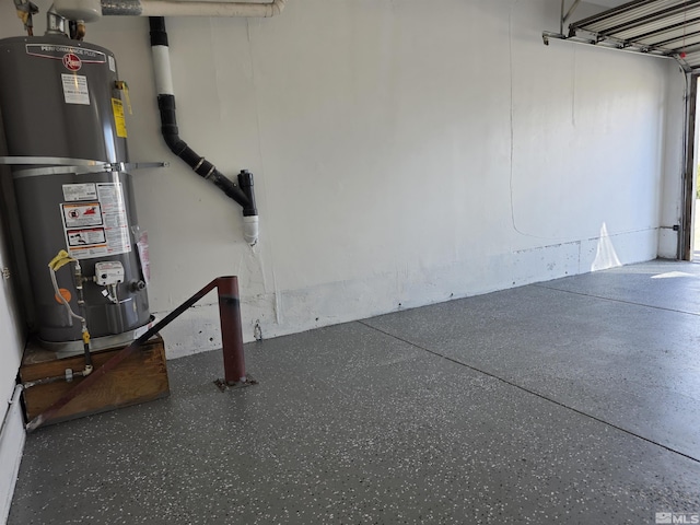 1023 Adrian Way, Sparks, NV 89431 - garage featuring water heater