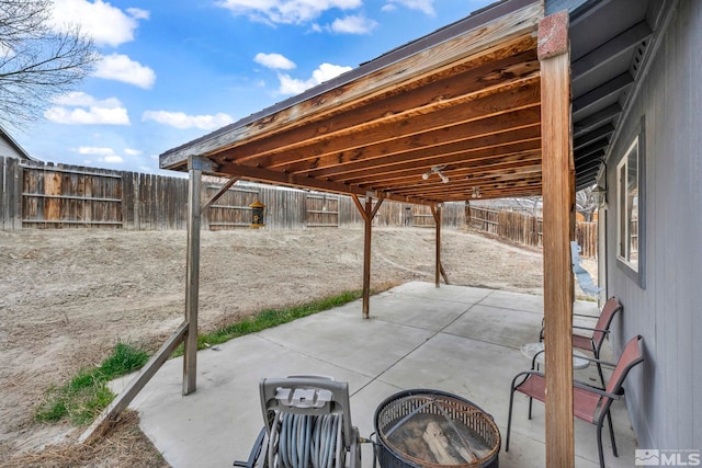 152 Desert Springs Ct, Fernley, NV 89408 - view of patio featuring a fenced backyard