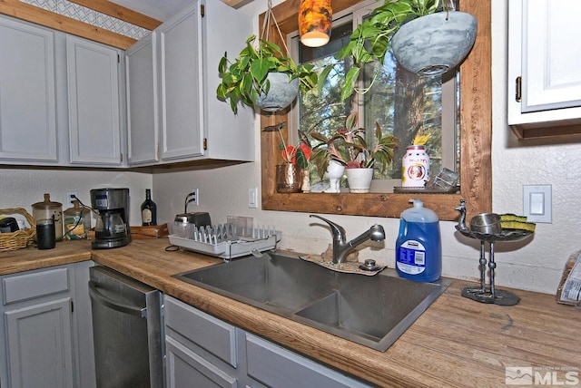 60 Lava Cap, Markleeville, CA 96120 - kitchen with a sink, stainless steel dishwasher, and gray cabinets
