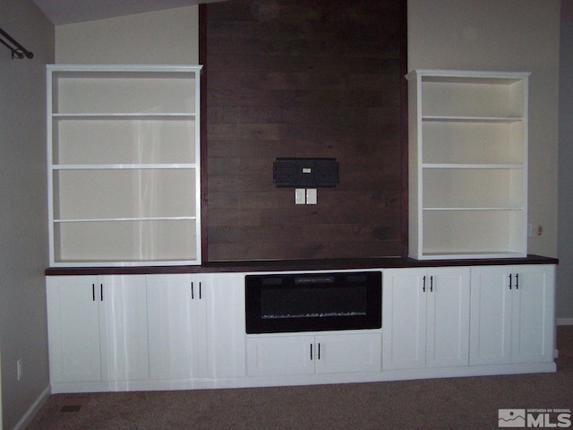 742 Megan Way, Fallon, NV 89406 - detailed view of baseboards