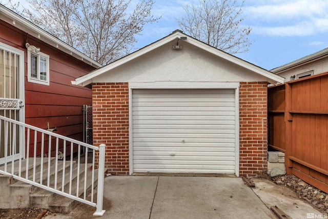 435 14th St, Sparks, NV 89431 - detached garage featuring fence