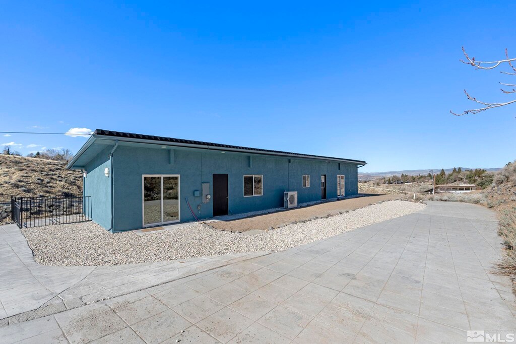 3175 Cashill Blvd, Reno, NV 89509 - photo 1